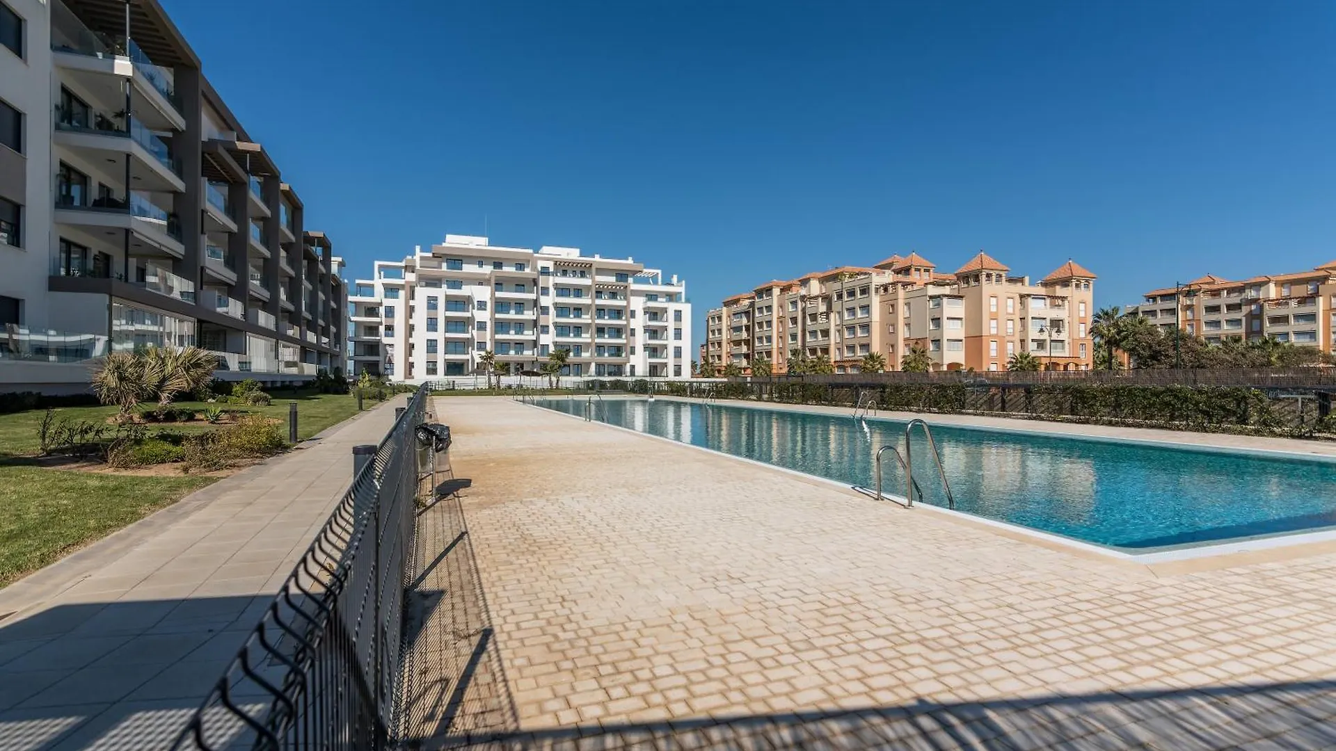 Apartament Los Flamencos Atico By H - Playa De Los Haraganes Hlhf3502P18 Isla Canela Hiszpania