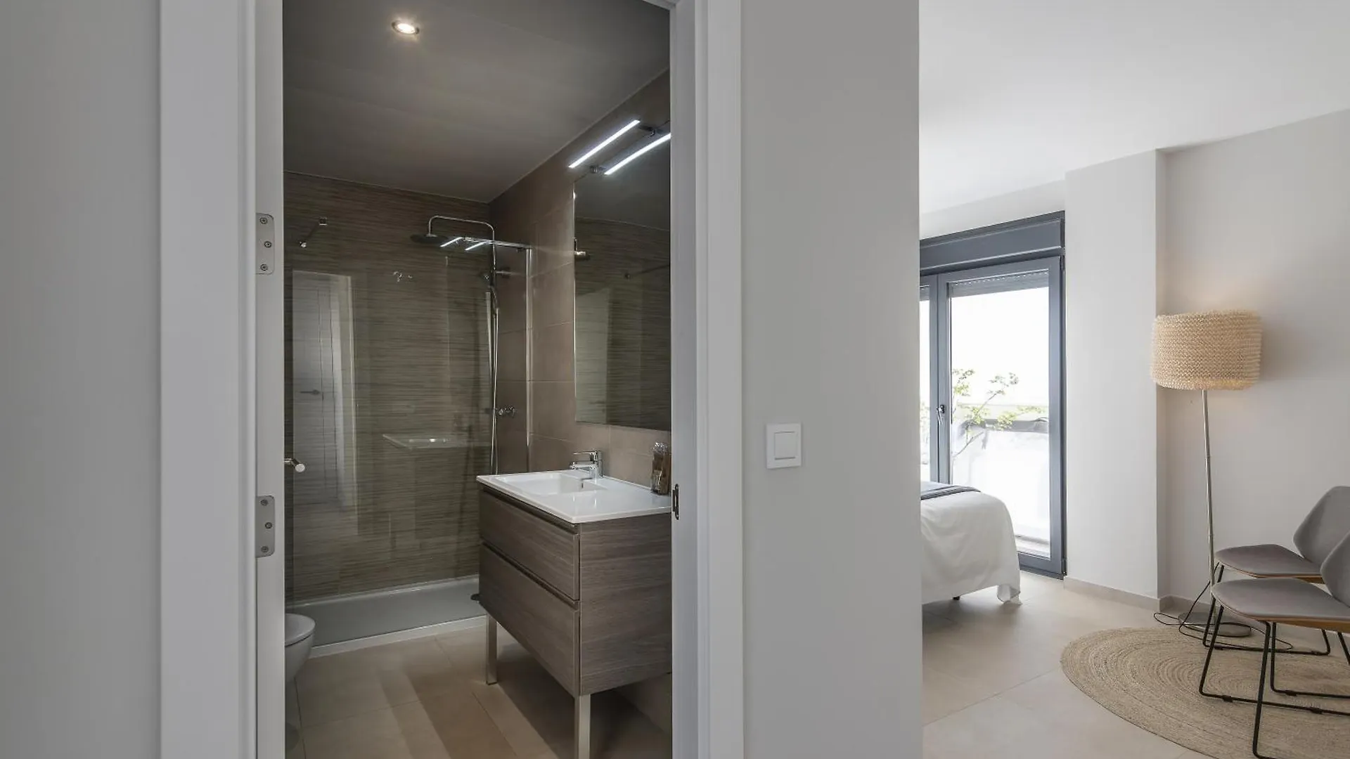 Apartament Los Flamencos Atico By H - Playa De Los Haraganes Hlhf3502P18 Isla Canela